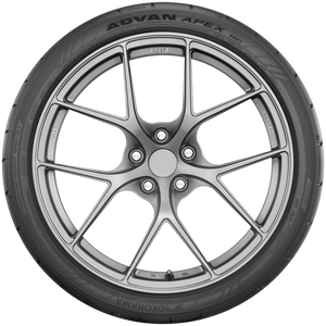 Yokohama Advan Apex V601 Tire - 235/50R18 101Y